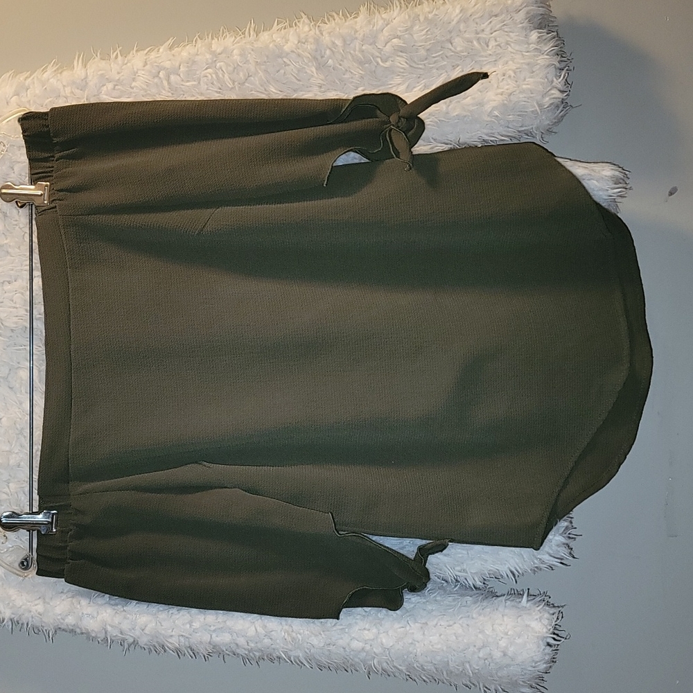 Army Green Off-shoulder Blouse
